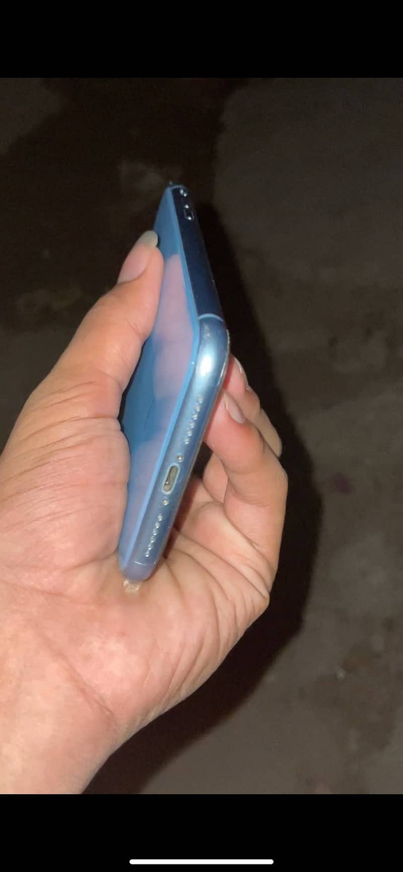 Apple iPhone XR 0