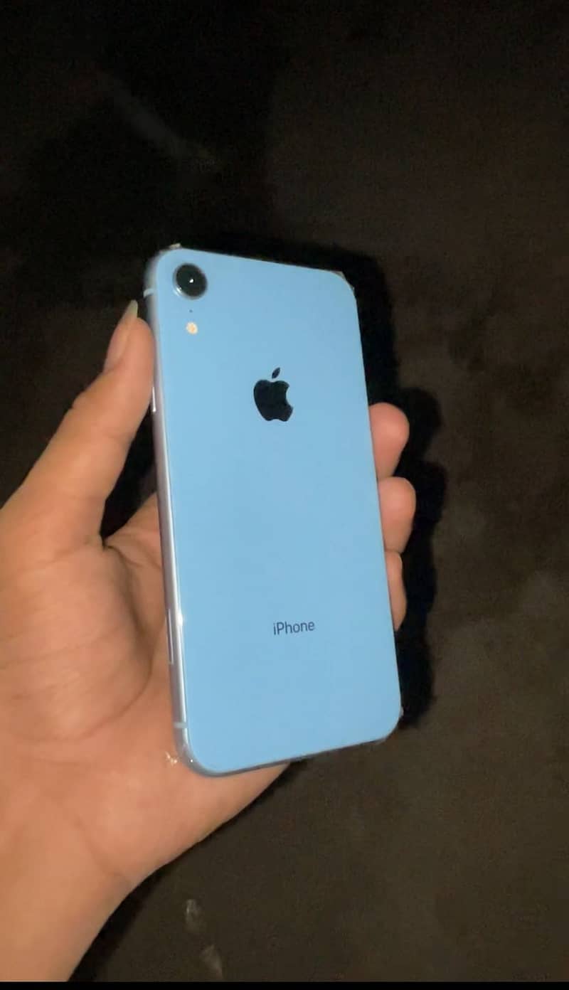 Apple iPhone XR 2