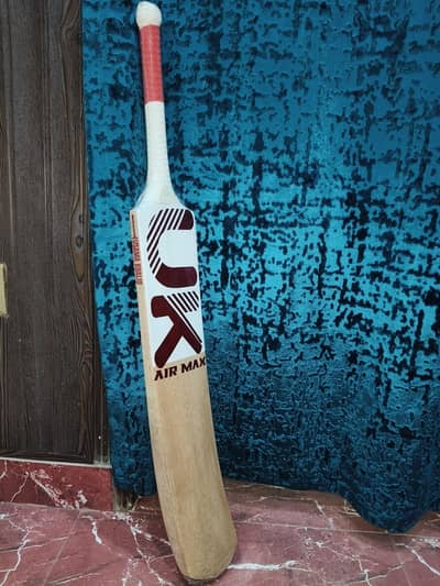 Uk Air max Cricket bat