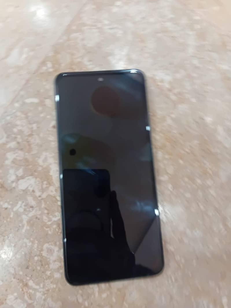 Realme C65 4