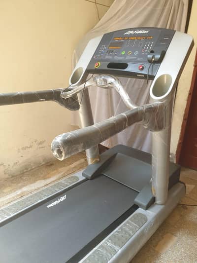 Life Fitness 95Ti AC Motor Treadmill | Gym Grade Commercial