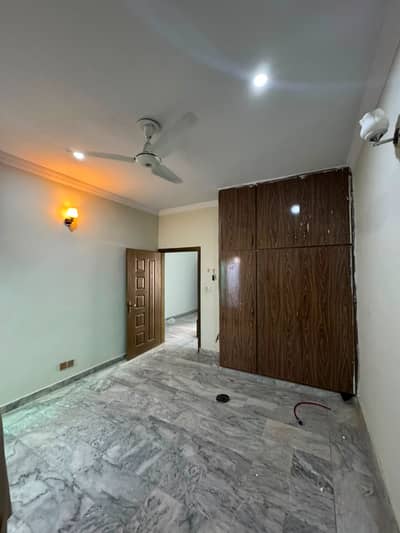 House for rent 5 Marla ground with gas in ghauri town phase 4a isb