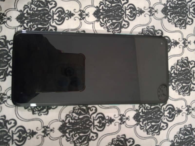 One plus 8t 1