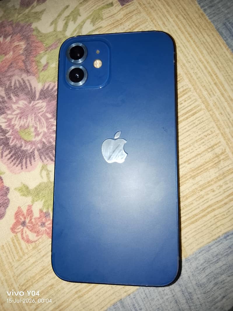 Apple iPhone 12 1