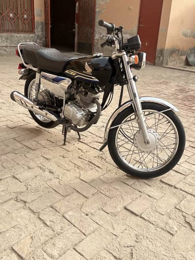 Honda CG 125 2024