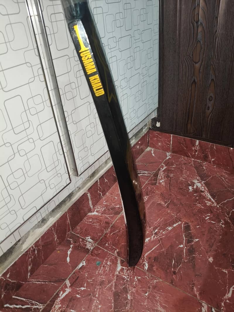 Uk Class Cricket Bat 4