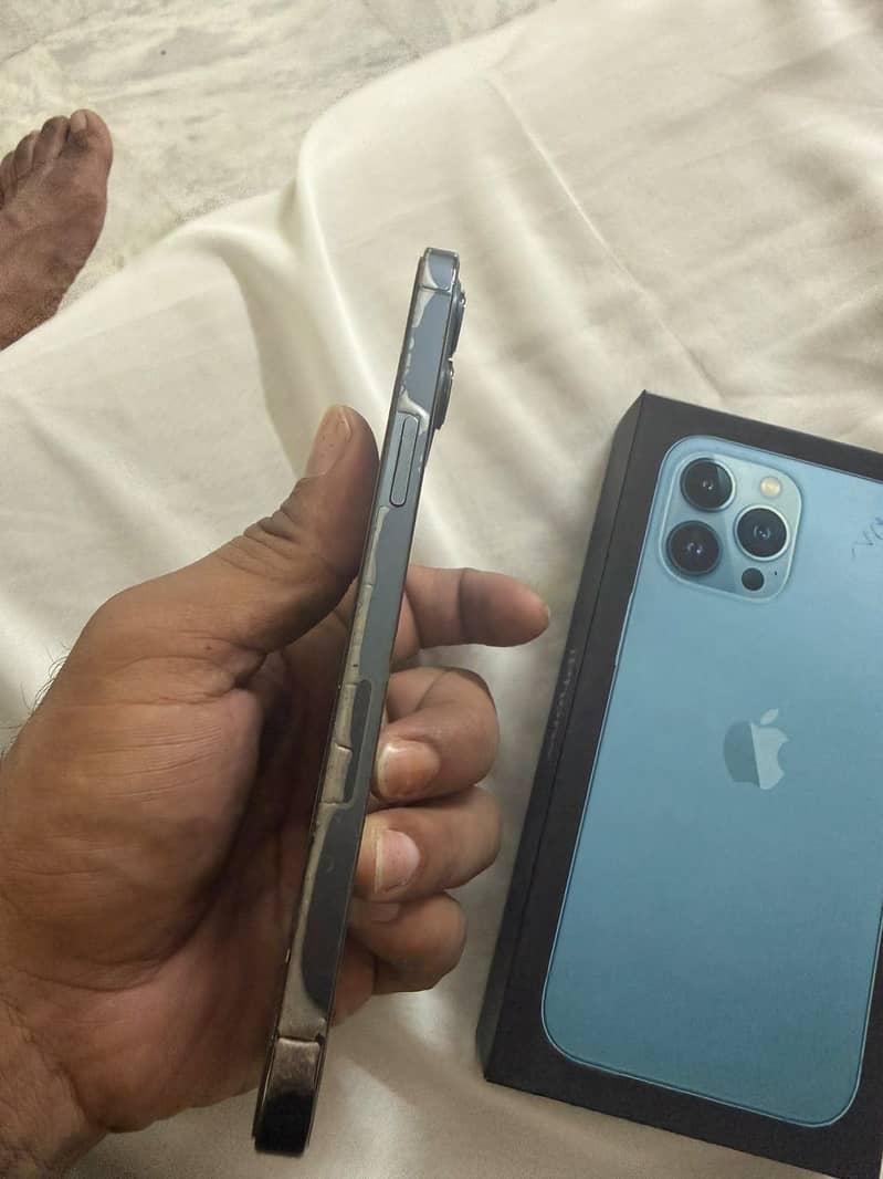 Apple iPhone 12 Pro Max 3