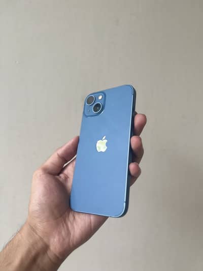 Apple iPhone 13