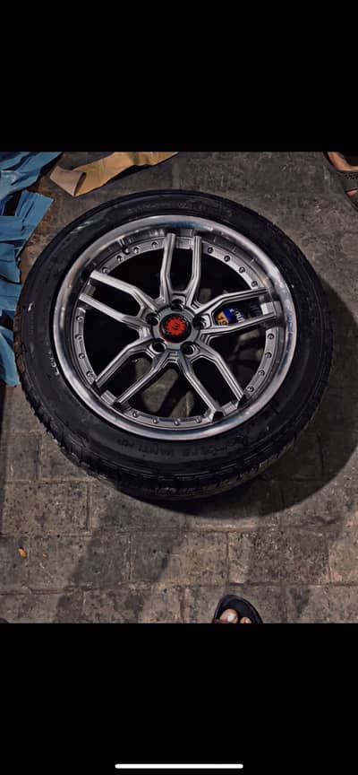 Alloy Rims with Tyres 17 inches ( 5 Holes)