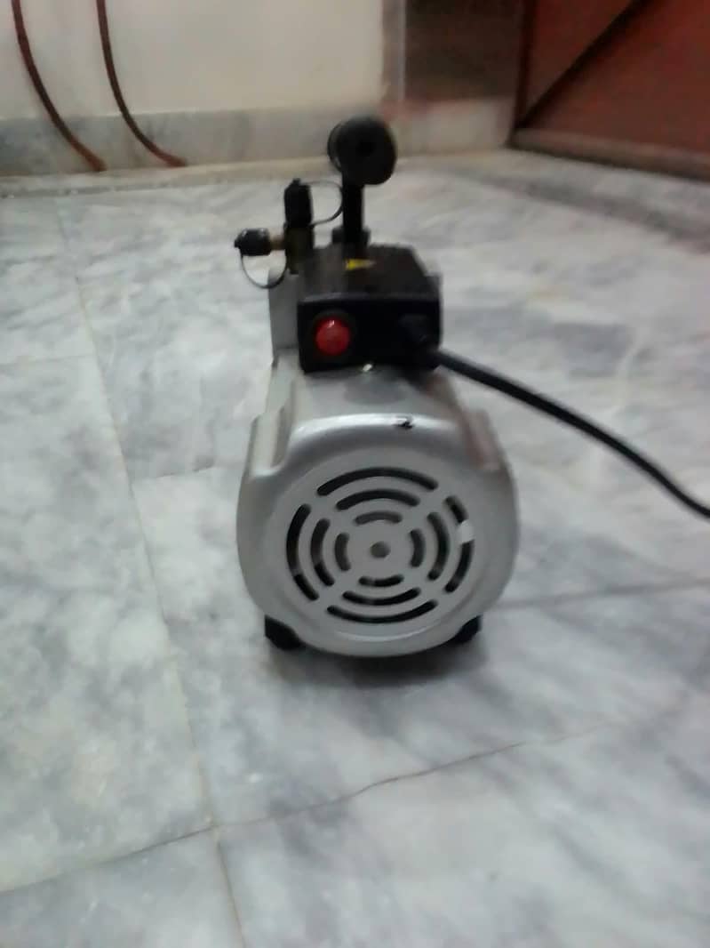vacuumed pump 7
