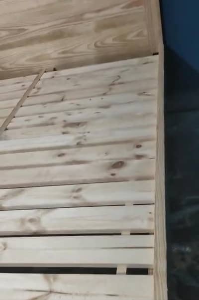 yellow pine wooden bed