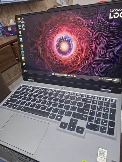 LENOVO LOQ 15