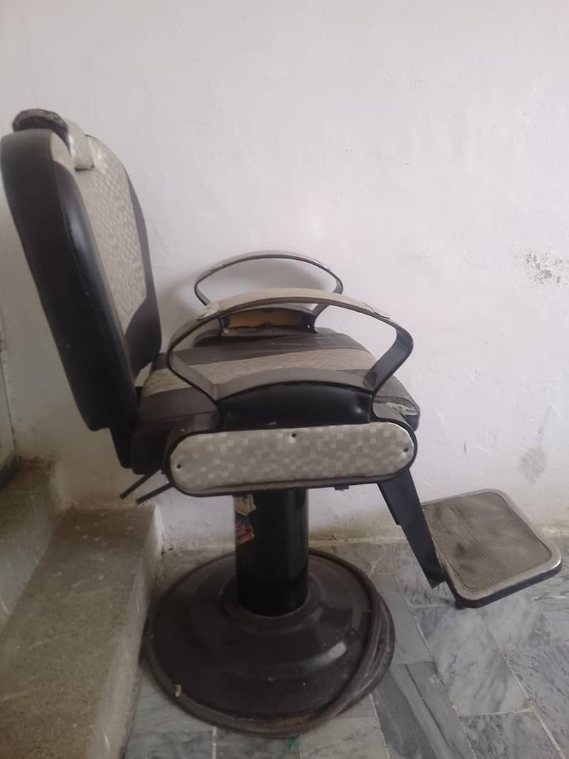 chairs 2