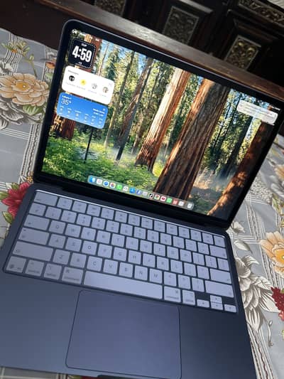 MACBOOK NEO 256 gb