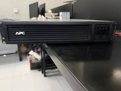 APC Smart-UPS 3000VA/2700W Rack Mount UPS - 1 Available