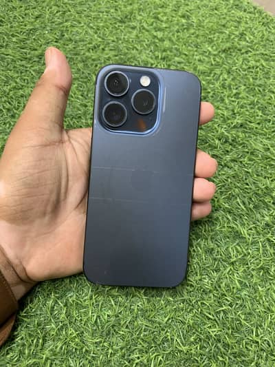 iPhone 15 pro men