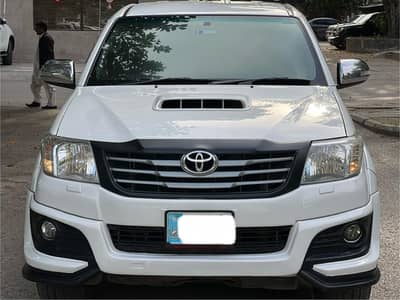 Toyota Hilux invincible 3.0 2013/2017