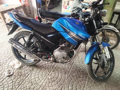 Yamaha YBR 125 Blue