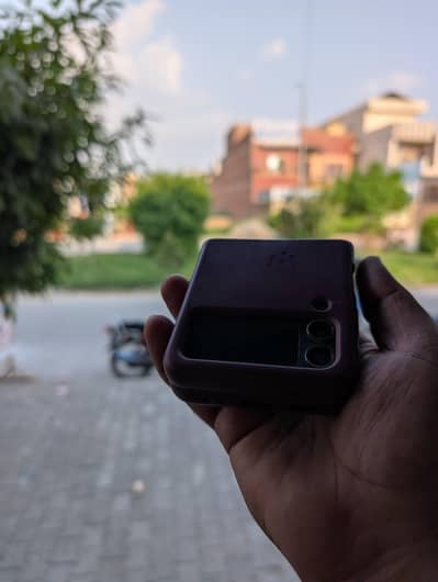 Samsung Mobile Z Flip 4