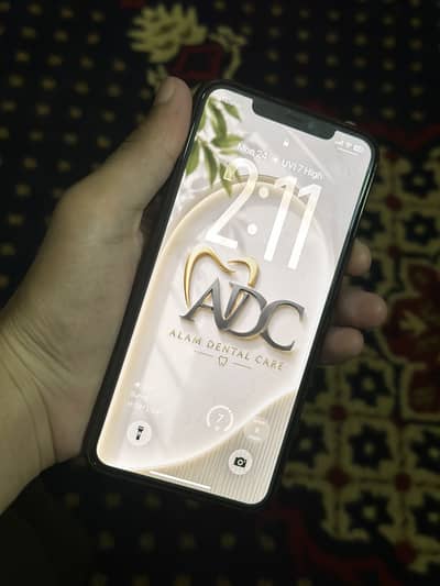 Apple iPhone 11 Pro Max PTA official approved. All oky