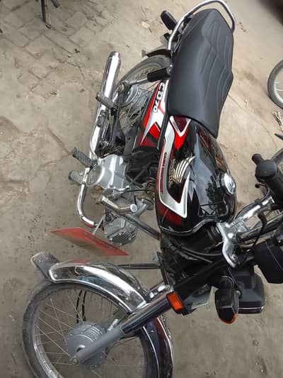 cd 70 motorcycle 2025 model in toba Tek singh