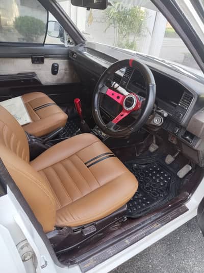 Toyota Corolla 84/86.  A. c chill,power steering, powers window,power m