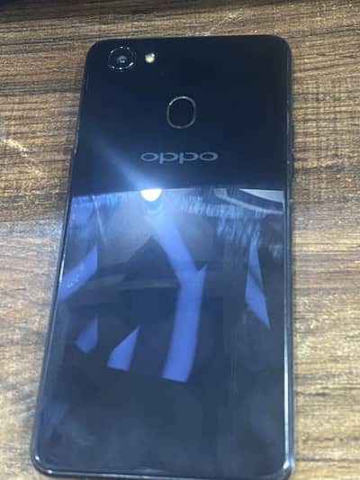 OPPO F7