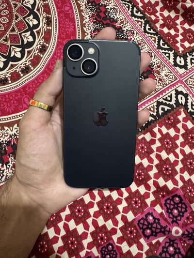 Apple iPhone 13 Like A Brand New Phone 93%pecent geniune Health