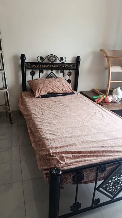 Iron Single beds set