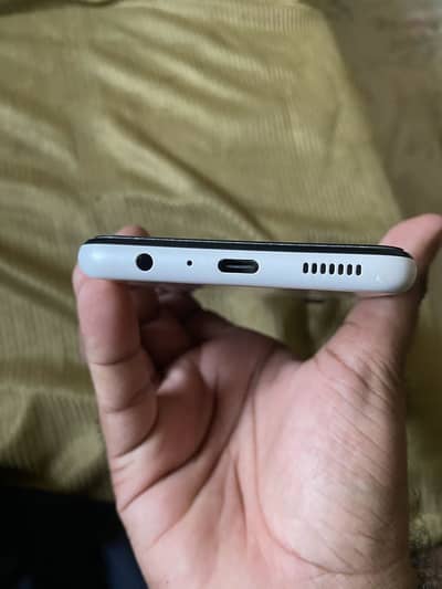Samsung Mobile A04