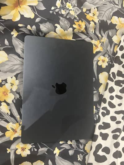 Macbook air m4 256ssd