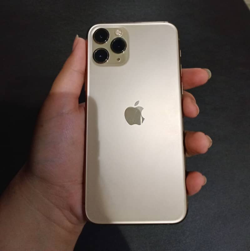 Apple iPhone 11 Pro 3