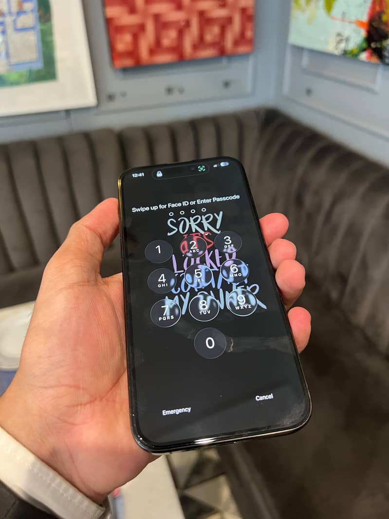 Apple iPhone 15 Pro Max 1