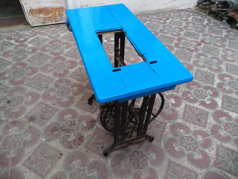 silai machine table 2