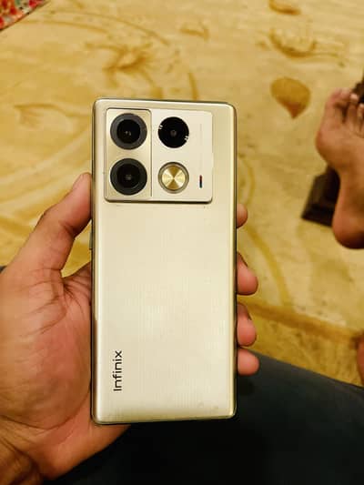 Infinix Note 40 Pro