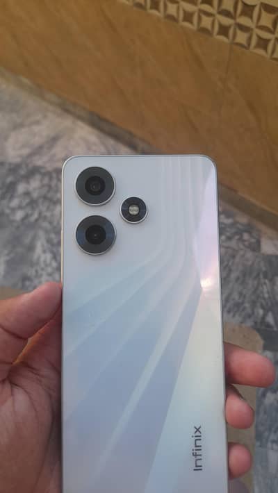 Infinix Hot 30i