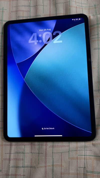 ipad pro m5 256gb with box