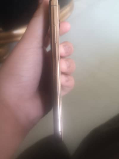 Apple iPhone XS