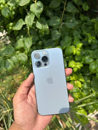 Apple iPhone 13 Pro