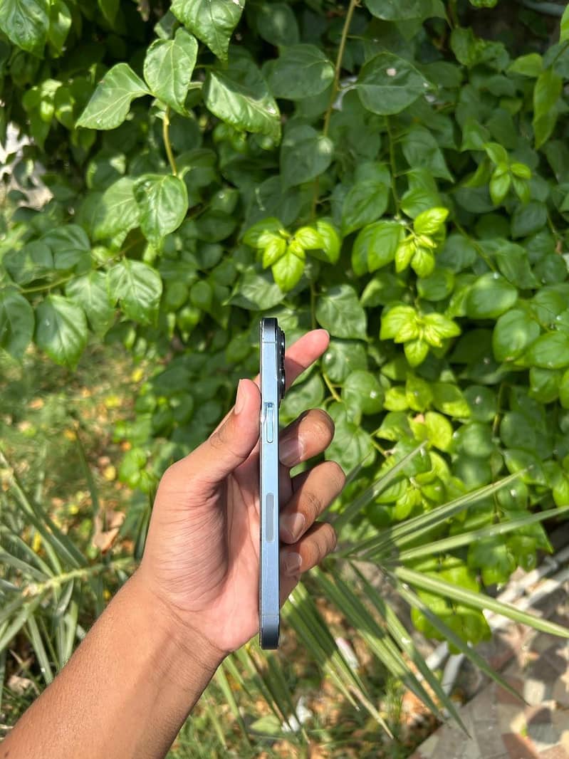 Apple iPhone 13 Pro 5