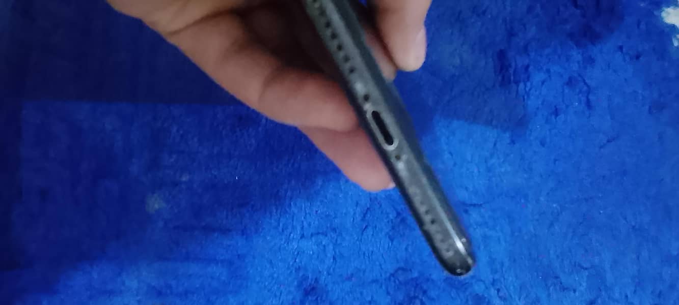 Apple iPhone 7 Plus 2