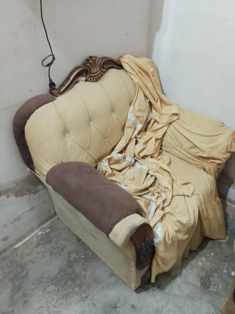 Sofas five seater 3