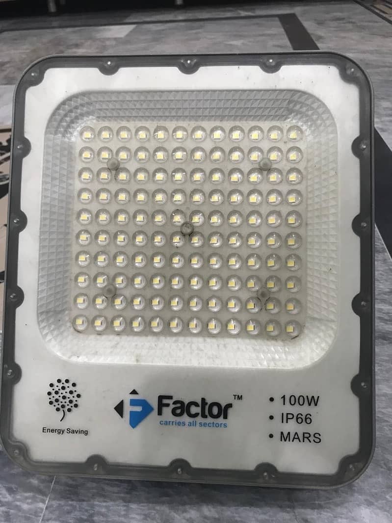 Factor Led light 2