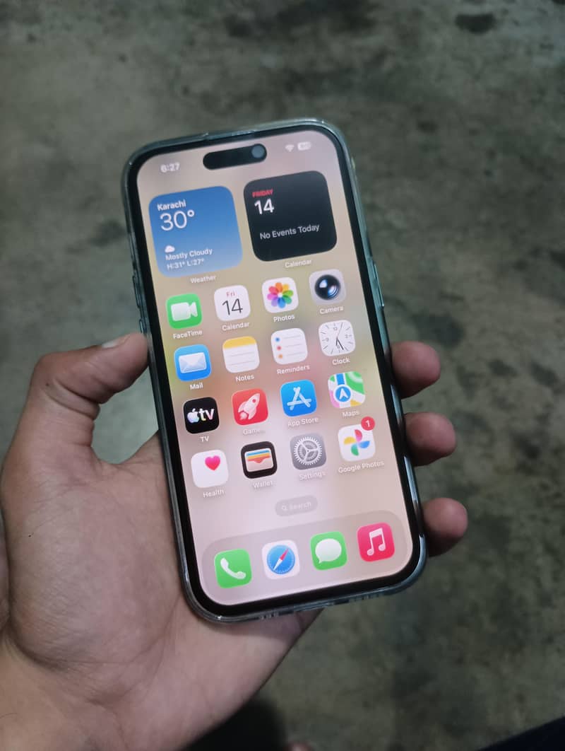 Apple iPhone 14 Pro 1