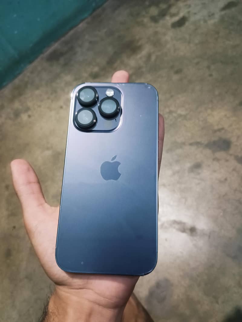 Apple iPhone 14 Pro 3
