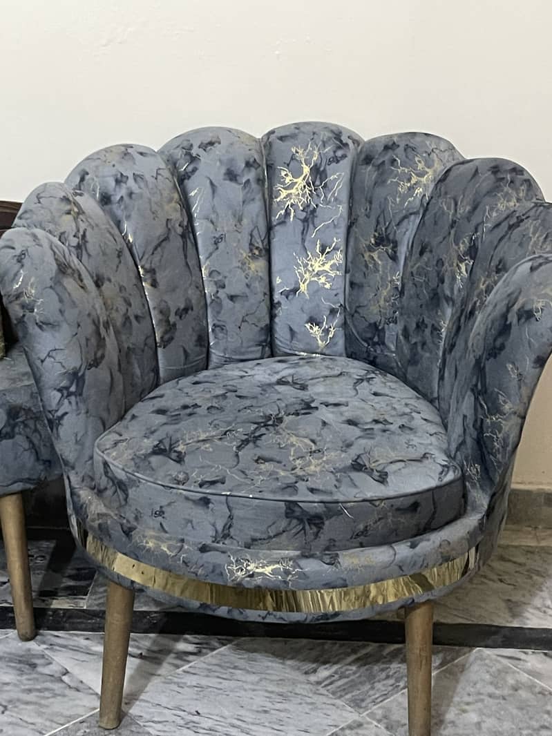Coffee chairs 0