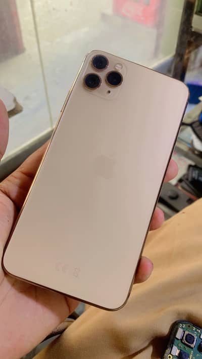 iPhone 11 Pro Max PTA. 256gb