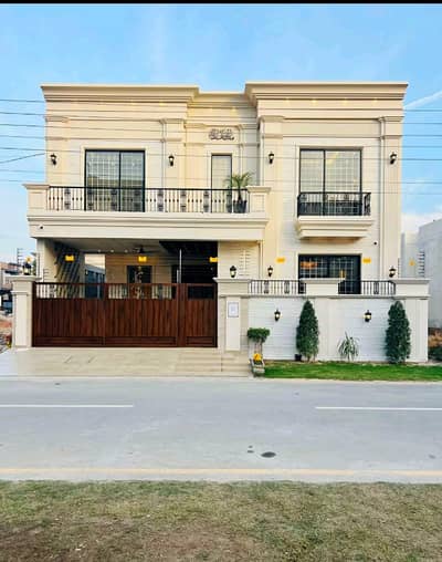 10 MARLA BRAND NEW HOUSE WITH GOOD CONSTRUCTION AVAILABLE FOR SALE IN BAHRIA TOWN SECTOR F