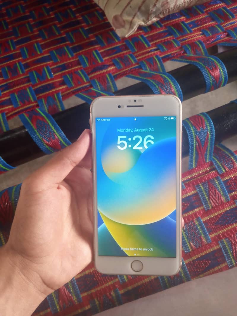 iphone 8 plus 1