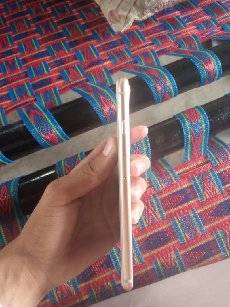 iphone 8 plus 4